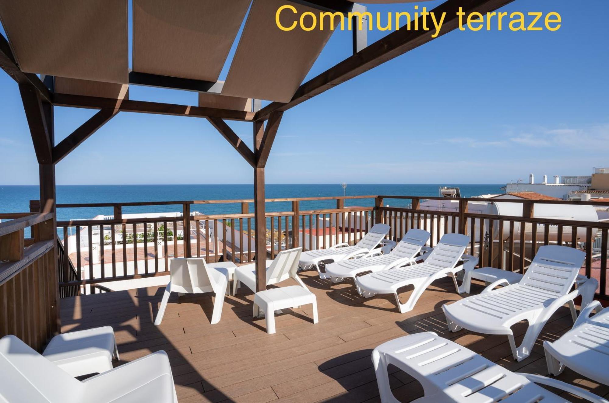 Playa Carihuela Estudio Rey El Carmen Torremolinos Exterior photo